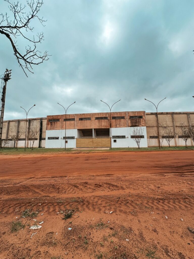 Iguatemi: Consulta pública definirá revitalização do estádio Adão Mendes