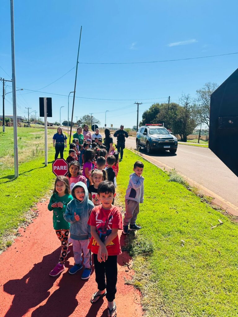 Aral Moreira: DMTRAM promove ação alusiva à Semana Nacional do Trânsito na Escola Municipal Aracy Wider
