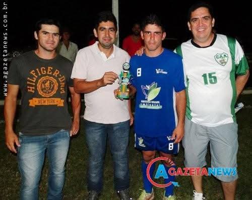 Jogador Amarildo Ristof precisa de ajuda para cirurgia no joelho