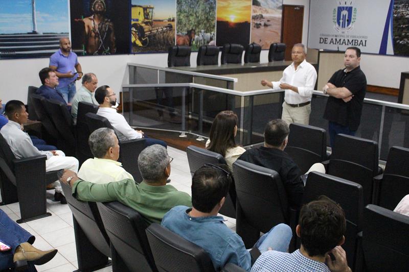 Vereadores Darci e Jota Roberto recepcionam deputados Rodolfo Nogueira e Zé Teixeira em Amambai