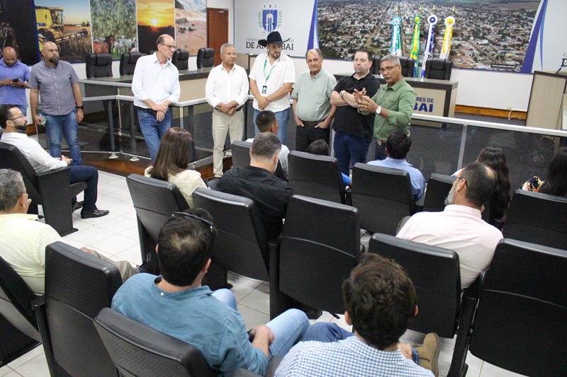 Vereadores Darci e Jota Roberto recepcionam deputados Rodolfo Nogueira e Zé Teixeira em Amambai