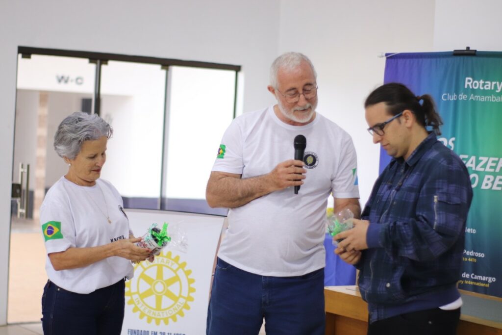 Amizade que resiste ao tempo: 7º Encontro da Turma Pedro Rufino emociona participantes em Amambai