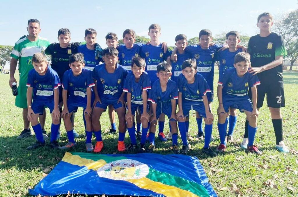 Base de Paranhos dá show em campo na rodada do 26º Regional de Futebol Entre Garotos em Eldorado