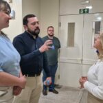 Lia Nogueira entrega equipamentos ao Hospital de Cirurgia
