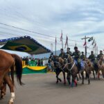 Desfile cívico-militar abre programação de aniversário de 77 anos de Amambai