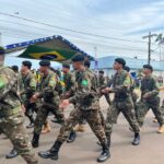 Desfile cívico-militar abre programação de aniversário de 77 anos de Amambai