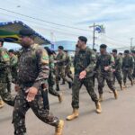Desfile cívico-militar abre programação de aniversário de 77 anos de Amambai