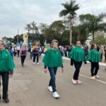 Desfile cívico-militar abre programação de aniversário de 77 anos de Amambai