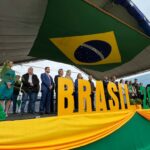 Desfile cívico-militar abre programação de aniversário de 77 anos de Amambai