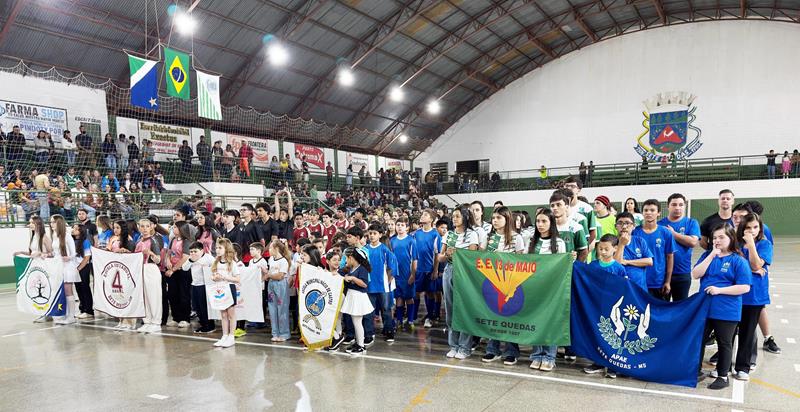 Escola 4 de Abril é campeã dos Jogos Escolares 2025 em Sete Quedas