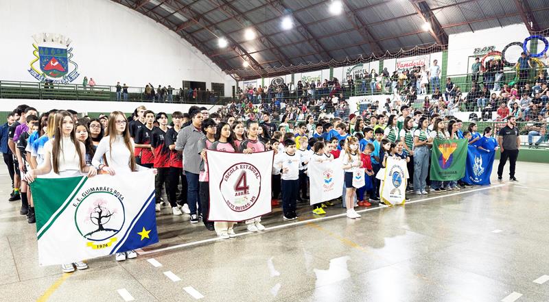 Escola 4 de Abril é campeã dos Jogos Escolares 2025 em Sete Quedas