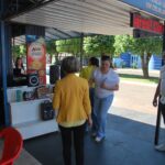 Entrega do selo da campanha Setembro Amarelo, Viver É Preciso, Iguatemi pela Vida, visa a valorização da vida e prevenção contra o suicídio Entrega do selo da campanha Setembro Amarelo, Viver É Preciso, Iguatemi pela Vida, visa a valorização da vida e prevenção contra o suicídio