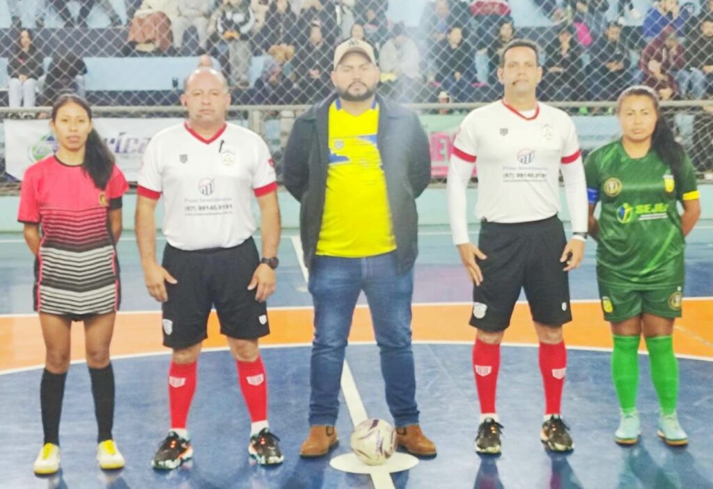 Em rodada marcada por homenagem e gesto de solidariedade Copa Cidade de Futsal define campeões de 2025 em Coronel Sapucaia