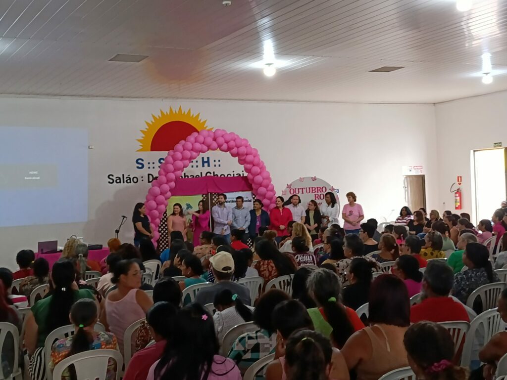 Deputada Mara Caseiro emociona público em palestra sobre câncer de mama em Naviraí