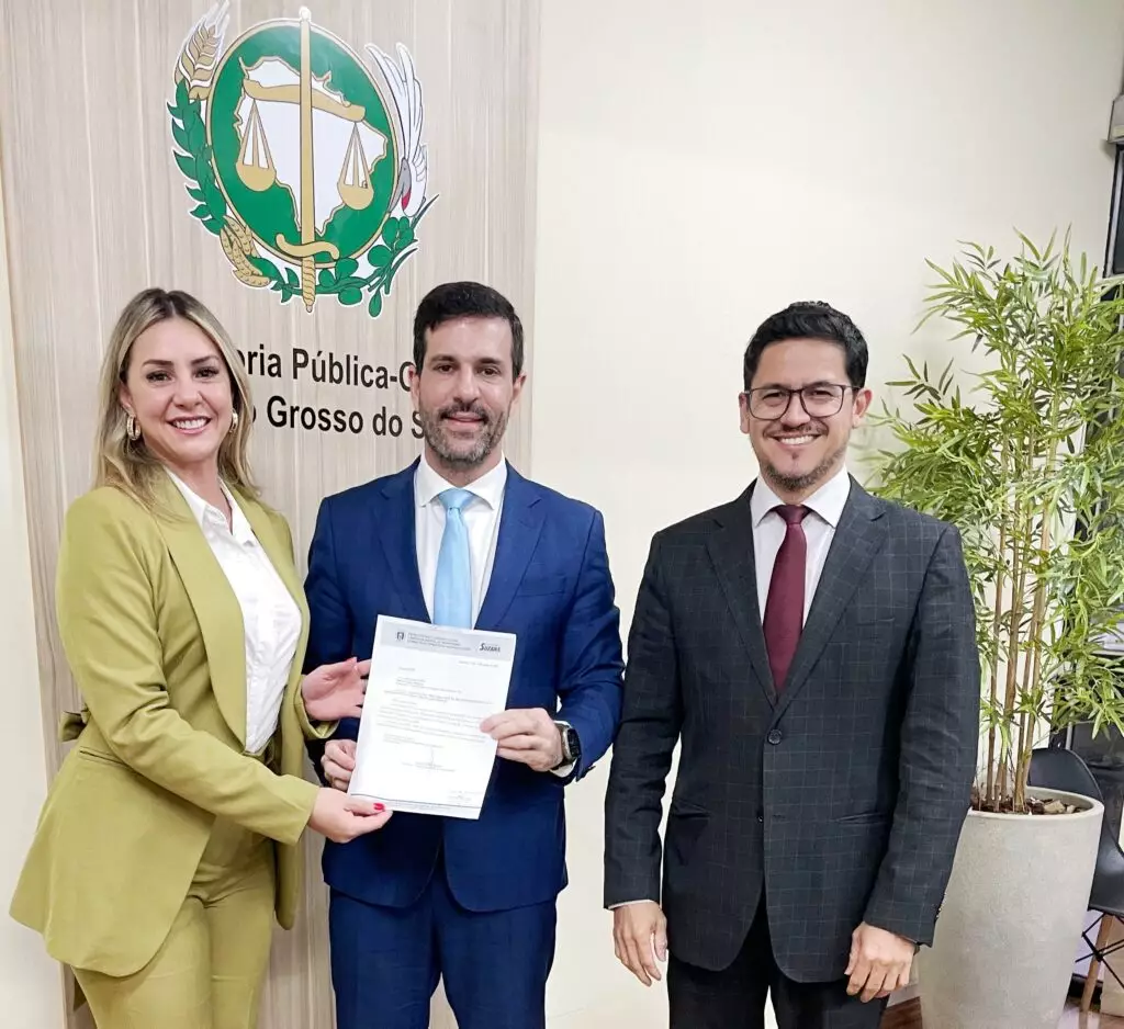 Em atenção a pedido de Suzana Ulisses, Van dos Direitos atende a população nesta sexta em Amambai
