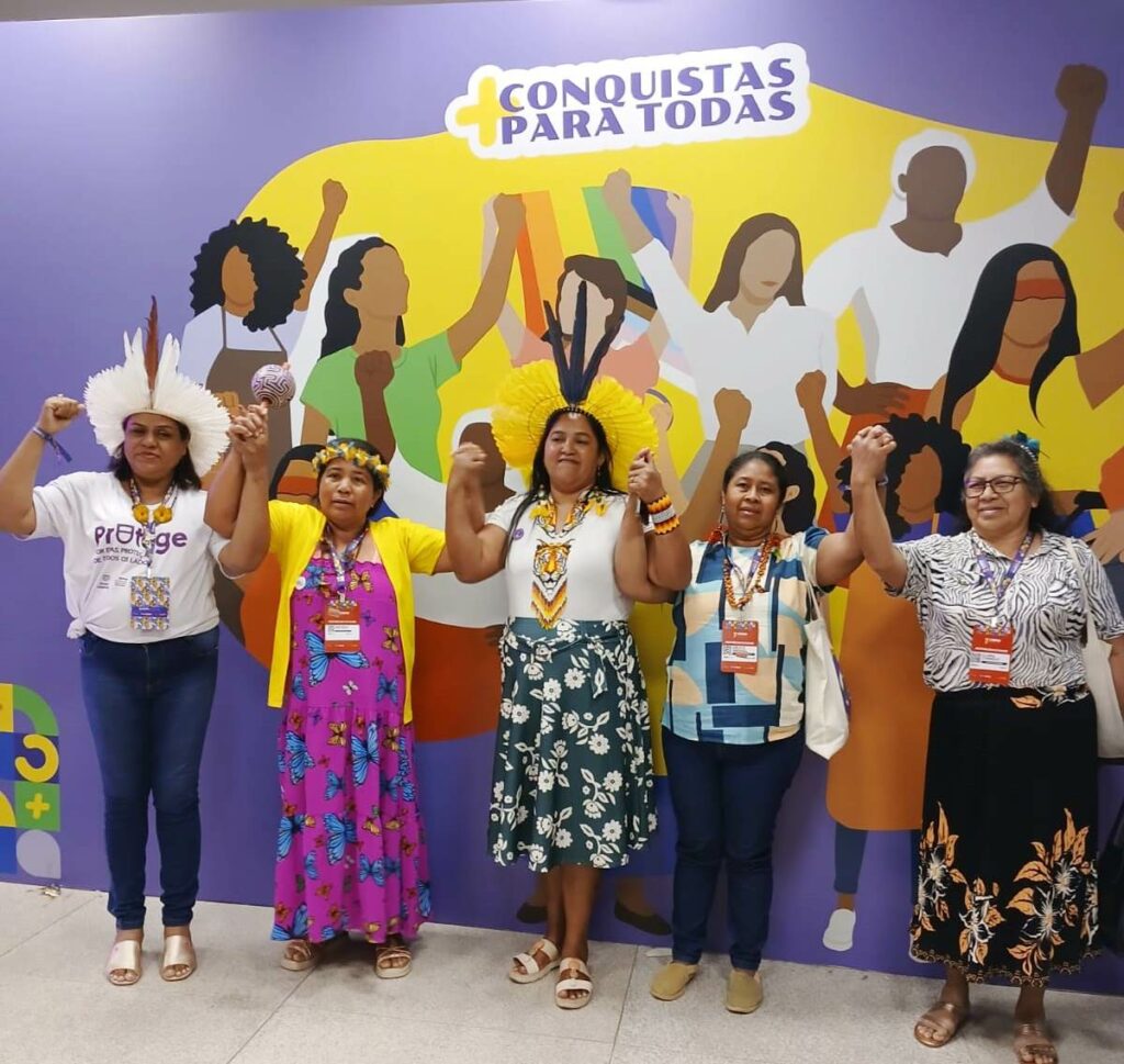 Servidora de Caarapó marcou presença como delegada na 5ª Conferência Nacional de Políticas para as Mulheres em Brasília Servidora de Caarapó marcou presença como delegada na 5ª Conferência Nacional de Políticas para as Mulheres em Brasília