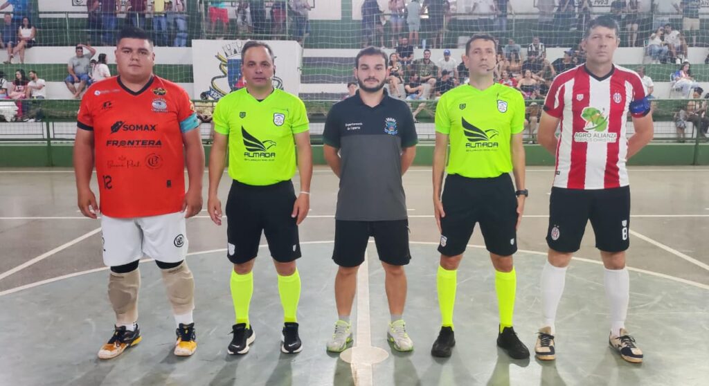 Com ampla adesão regional e recorde de equipes 16ª Copa Interfirmas de Futsal 2025 tem finais nesta sexta em Sete Quedas Com ampla adesão regional e recorde de equipes 16ª Copa Interfirmas de Futsal 2025 tem finais nesta sexta em Sete Quedas