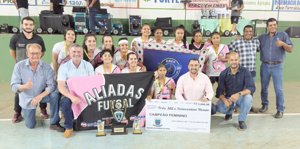 Jogos emocionantes e recorde de público marcaram as finais da XVI Copa Interfirmas de Futsal em Sete Quedas Jogos emocionantes e recorde de público marcaram as finais da XVI Copa Interfirmas de Futsal em Sete Quedas