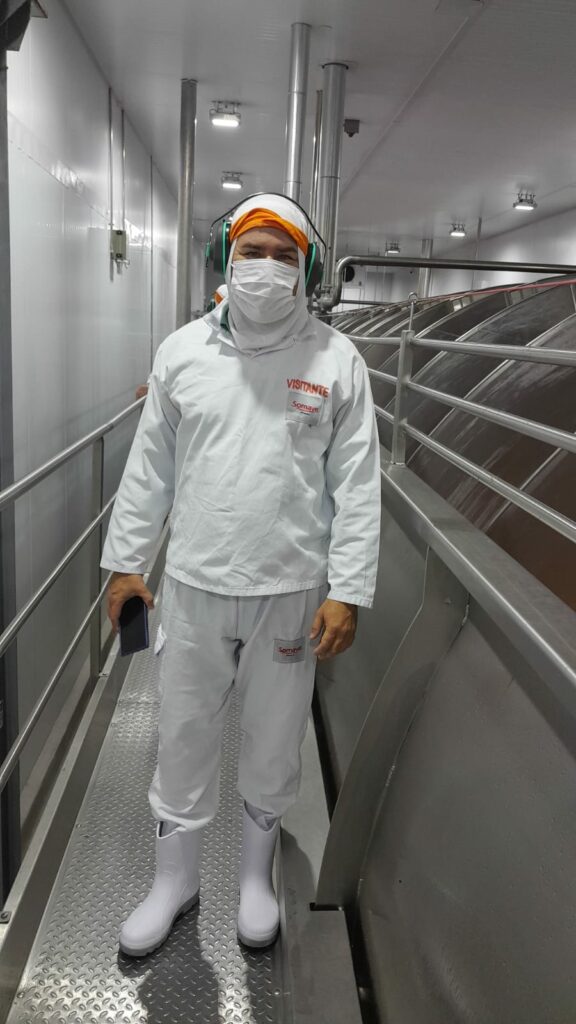 Presidente da Câmara vereador Darci visita frigorífico de frango no Paraná e destaca possibilidade da empresa se instalar em Amambai Presidente da Câmara vereador Darci visita frigorífico de frango no Paraná e destaca possibilidade da empresa se instalar em Amambai