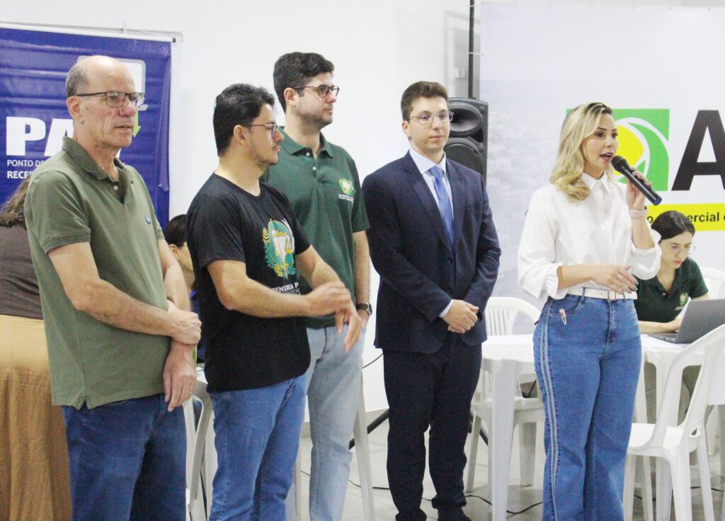 Em atenção a pedido da vereadora Suzana, Van dos Direitos e Justiça Itinerante atenderam mais de 250 pessoas nesta sexta em Amambai Em atenção a pedido da vereadora Suzana, Van dos Direitos e Justiça Itinerante atenderam mais de 250 pessoas nesta sexta em Amambai