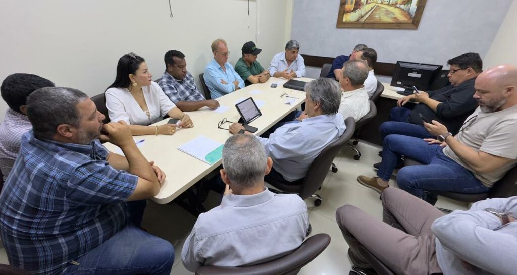 Reunião entre prefeitura Câmara e Governo do Estado discutiu ações do MS Ativo em Sete Quedas