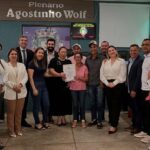 Sessão da Câmara de Aral Moreira recebe deputado Júnior Mochi, jovem oradora e homenageia Assunção Ademar Bambil