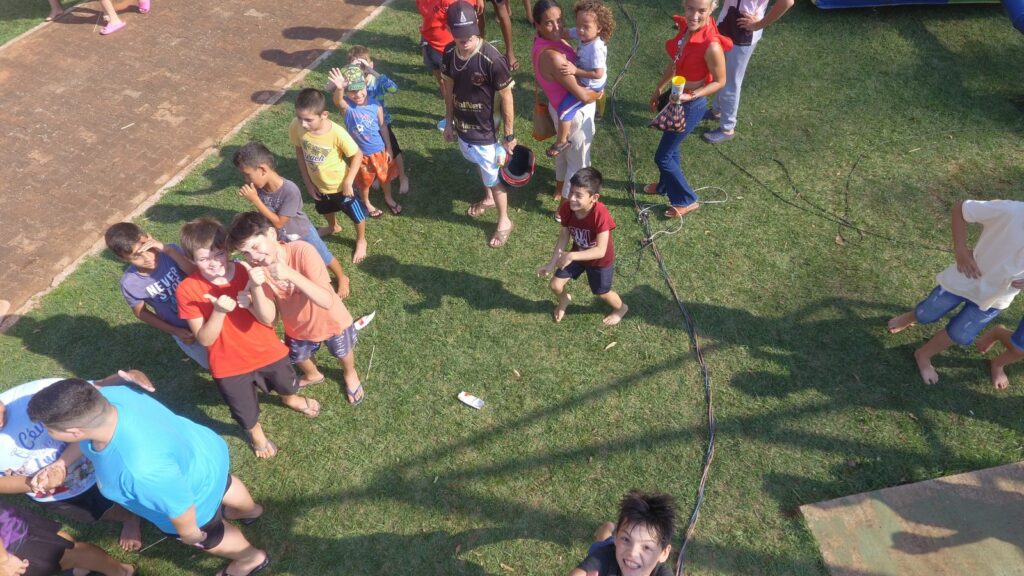 Praça da Alegria reuniu milhares de crianças na Praça João Francisco Lopes, em Iguatemi