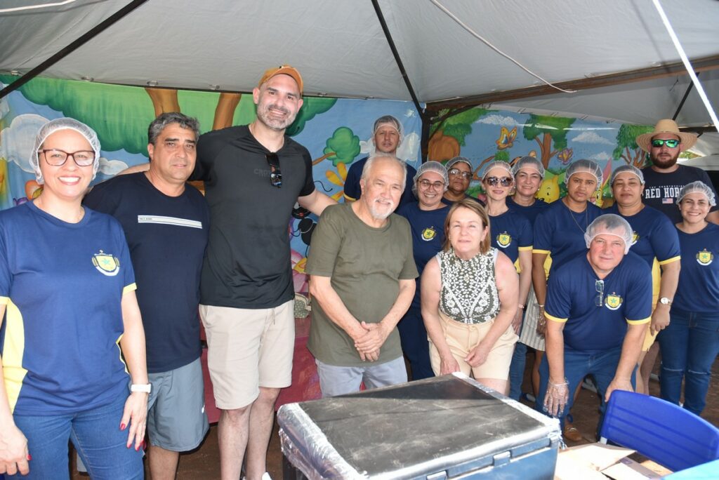 Praça da Alegria reuniu milhares de crianças na Praça João Francisco Lopes, em Iguatemi