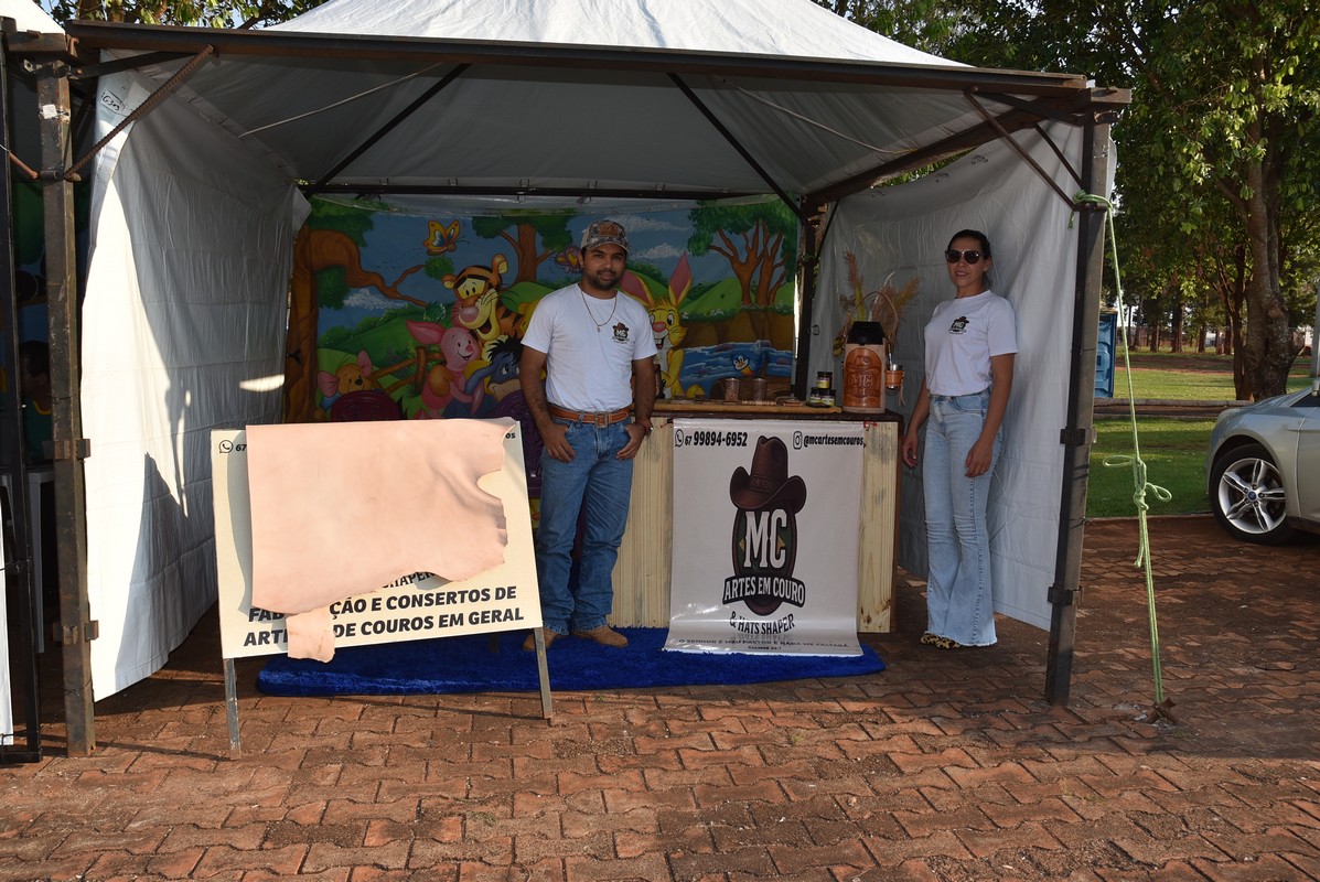 Mostra Cultural 2025 retratou costumes e tradições de Iguatemi e homenagens aos prefeitos e pioneiros