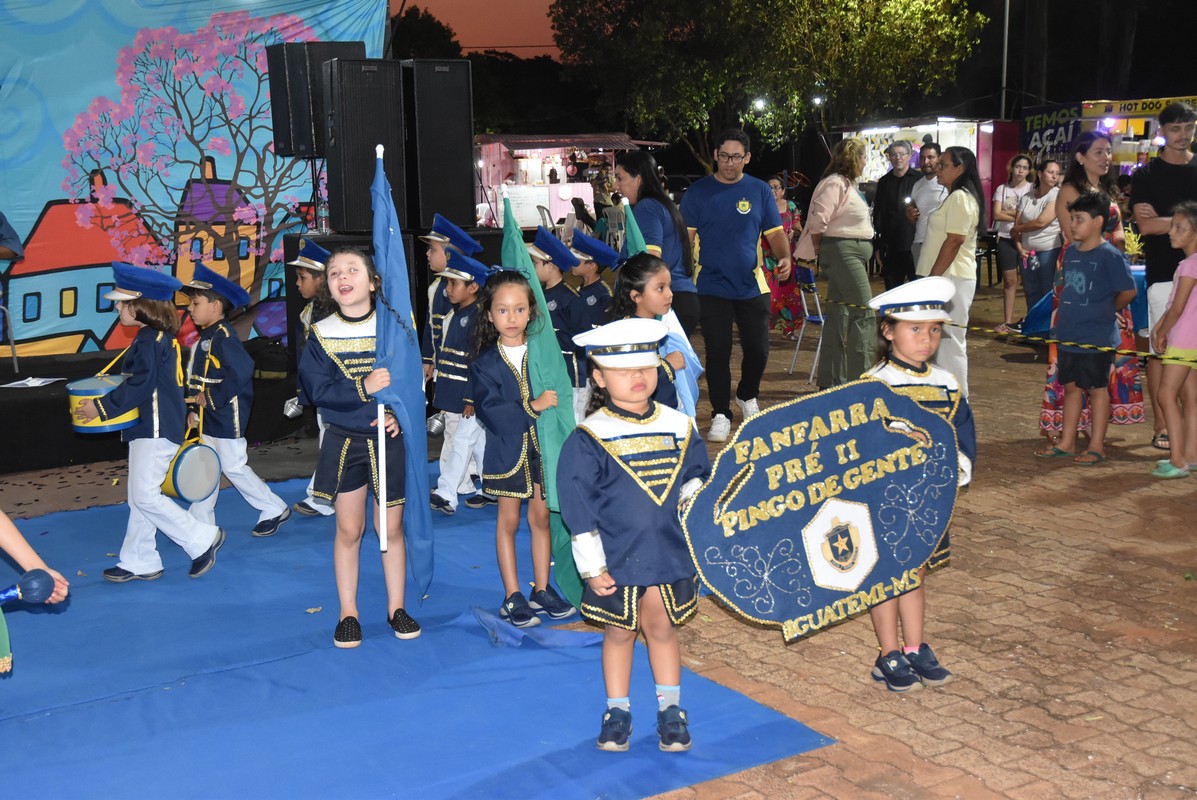 Mostra Cultural 2025 retratou costumes e tradições de Iguatemi e homenagens aos prefeitos e pioneiros