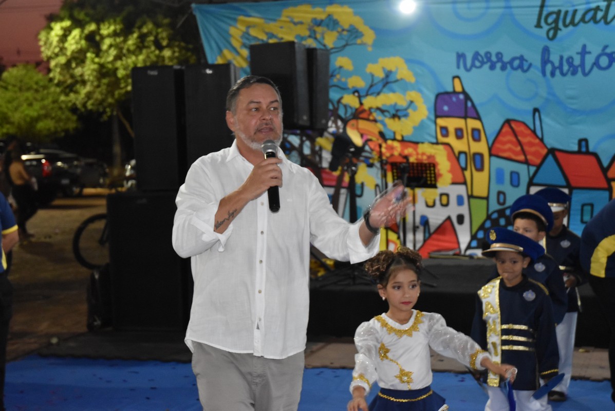 Mostra Cultural 2025 retratou costumes e tradições de Iguatemi e homenagens aos prefeitos e pioneiros