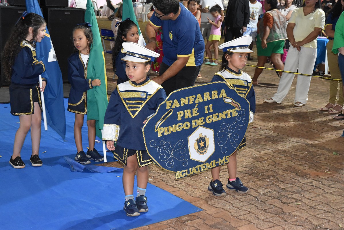 Mostra Cultural 2025 retratou costumes e tradições de Iguatemi e homenagens aos prefeitos e pioneiros