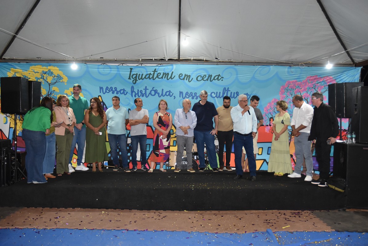 Mostra Cultural 2025 retratou costumes e tradições de Iguatemi e homenagens aos prefeitos e pioneiros
