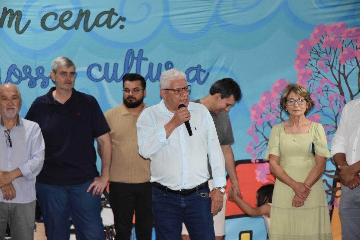 Mostra Cultural 2025 retratou costumes e tradições de Iguatemi e homenagens aos prefeitos e pioneiros