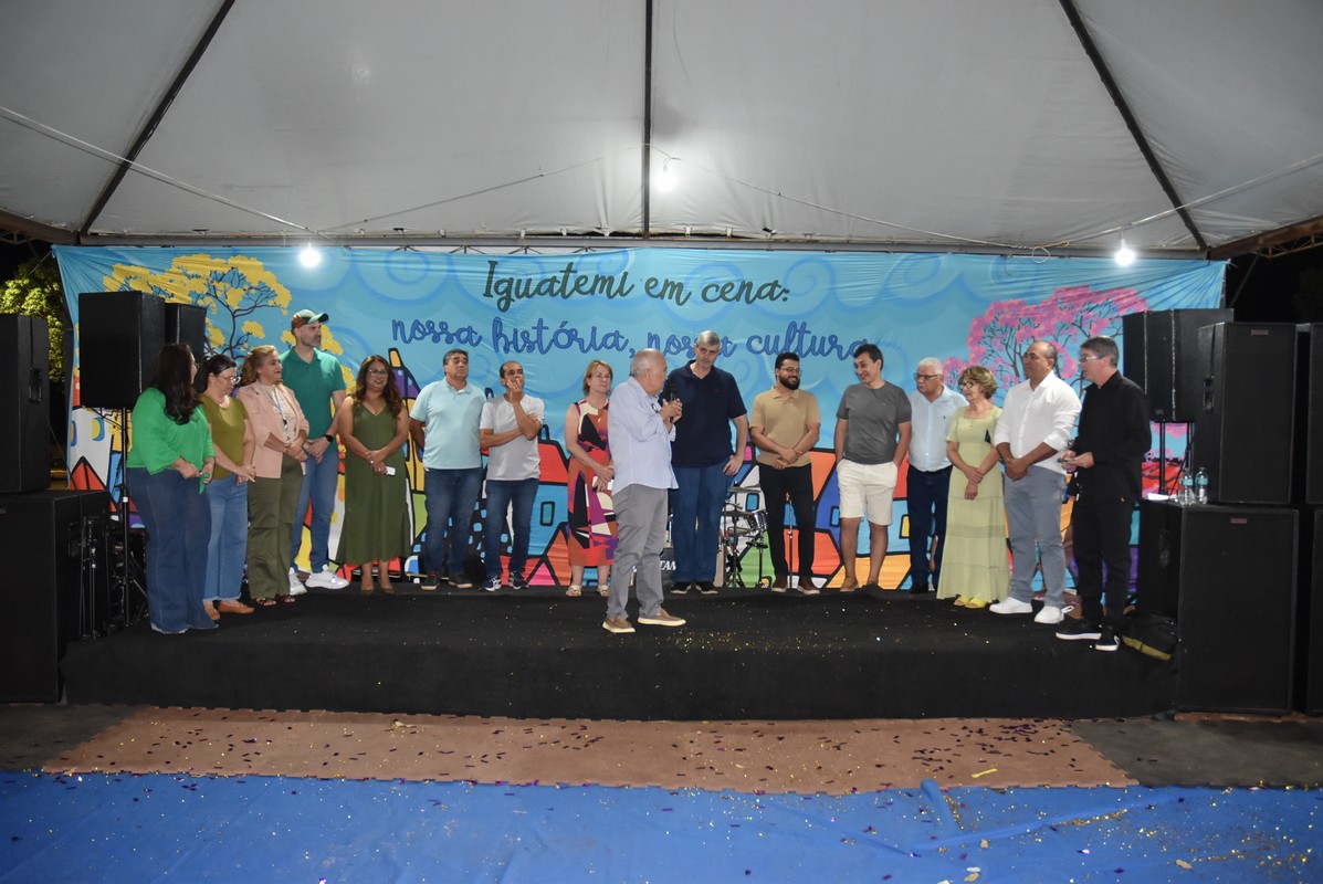 Mostra Cultural 2025 retratou costumes e tradições de Iguatemi e homenagens aos prefeitos e pioneiros