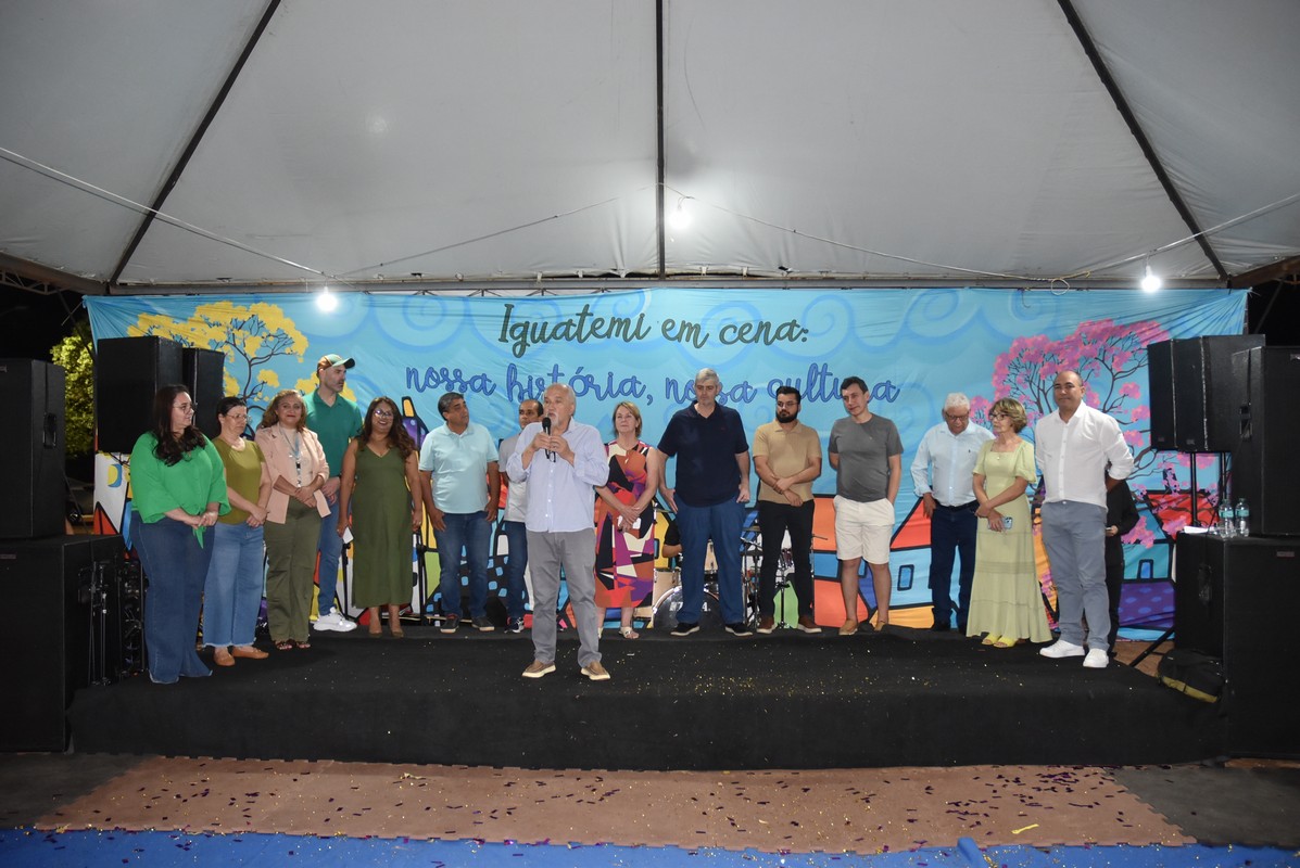 Mostra Cultural 2025 retratou costumes e tradições de Iguatemi e homenagens aos prefeitos e pioneiros
