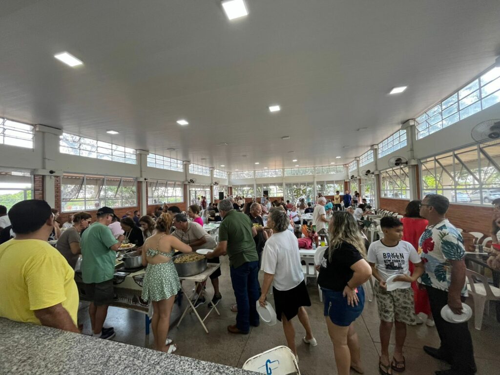 Clube dos Amigos de Amambai (CAA) realiza encontro