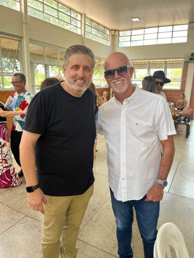 Clube dos Amigos de Amambai (CAA) realiza encontro