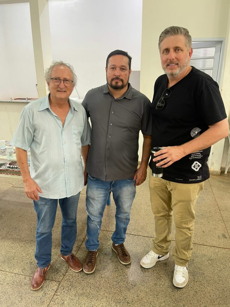 Clube dos Amigos de Amambai (CAA) realiza encontro