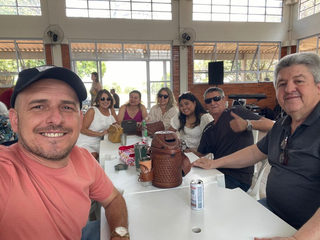 Clube dos Amigos de Amambai (CAA) realiza encontro