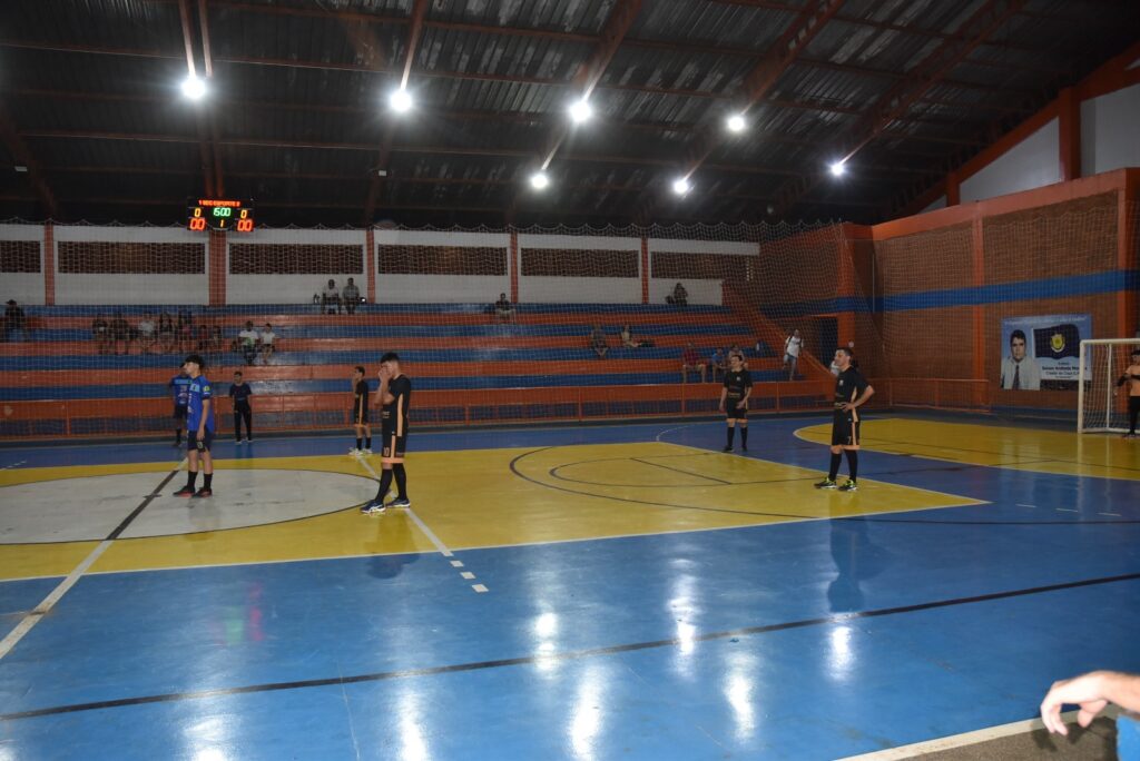 Secretaria de Esportes de Iguatemi deu início ao Campeonato Municipal Interfirmas de Futsal Masculino e Feminino 2025