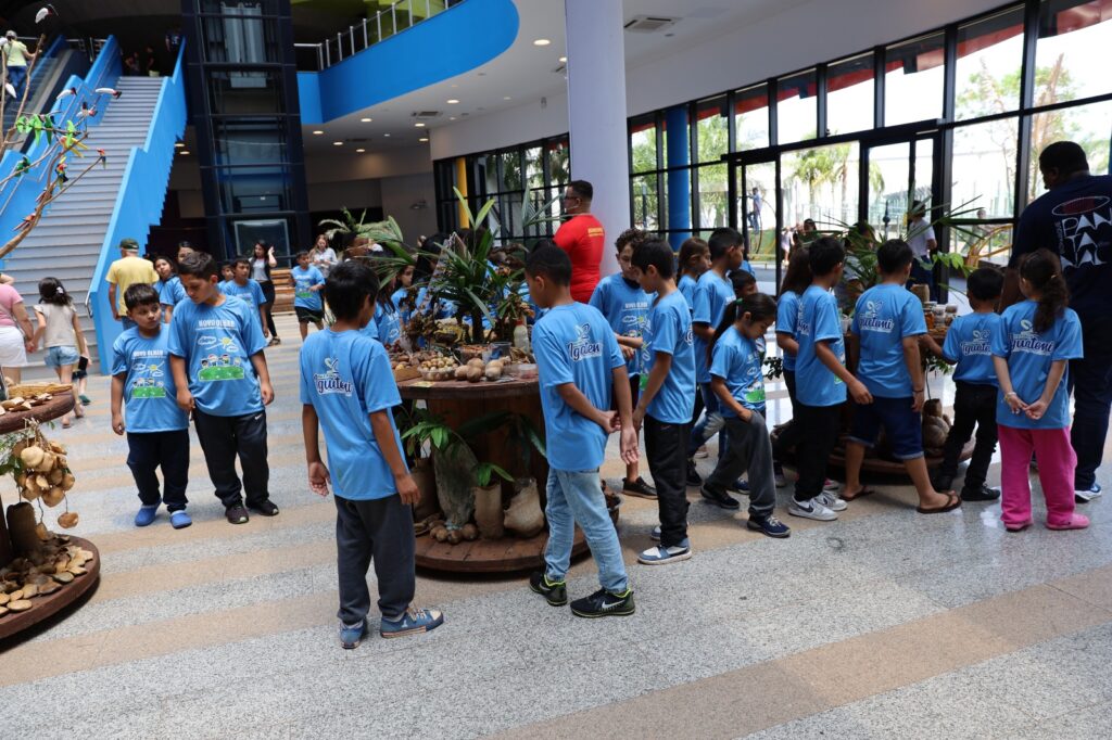 Iguatemi: Secretaria de Assistência Social proporciona visita ao Bioparque Pantanal em Campo Grande para os alunos do Programa Novo Olhar Iguatemi: Secretaria de Assistência Social proporciona visita ao Bioparque Pantanal em Campo Grande para os alunos do Programa Novo Olhar