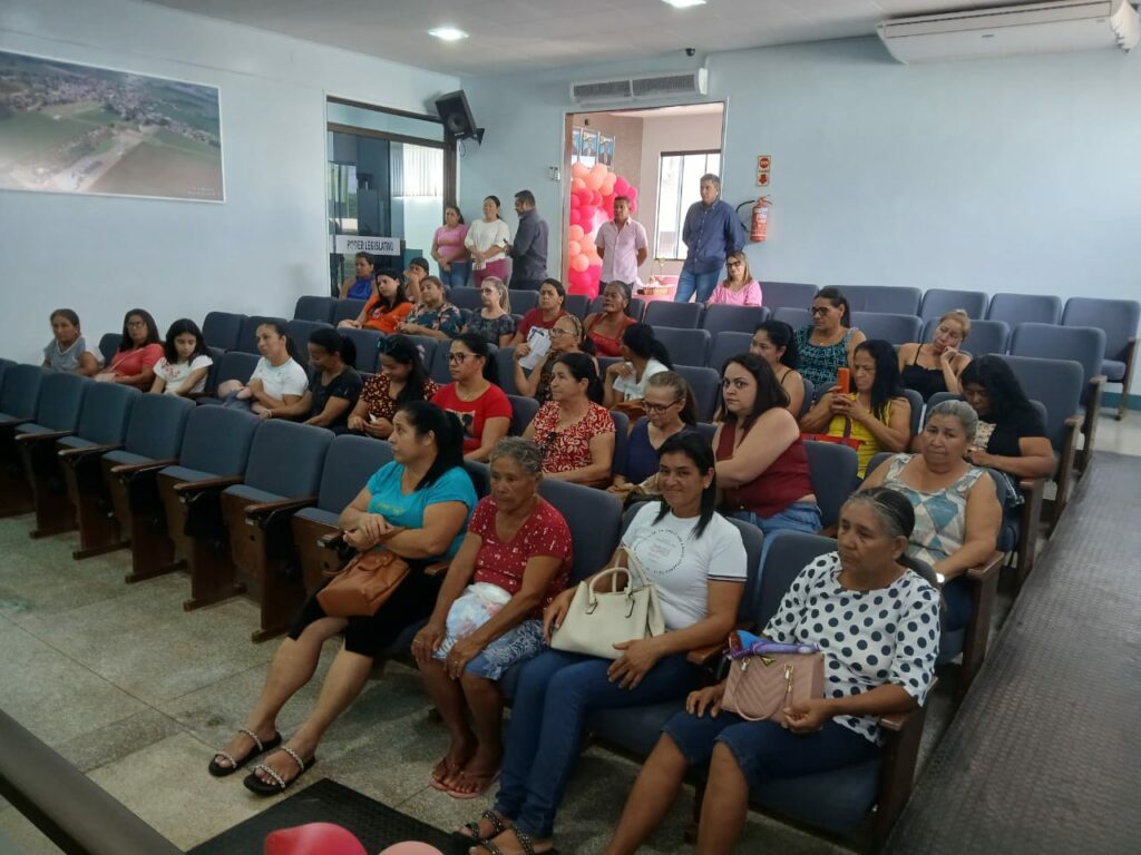 Ação do Outubro Rosa leva atendimentos gratuitos às mulheres de Aral Moreira Ação do Outubro Rosa leva atendimentos gratuitos às mulheres de Aral Moreira