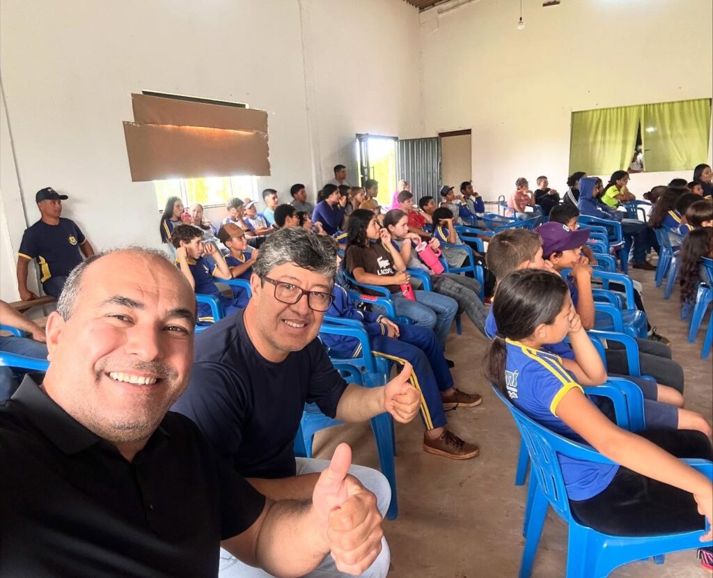 Iguatemi: Cinema Itinerante proporcionou manhã especial para estudantes e comunidade do Assentamento Rancho Loma