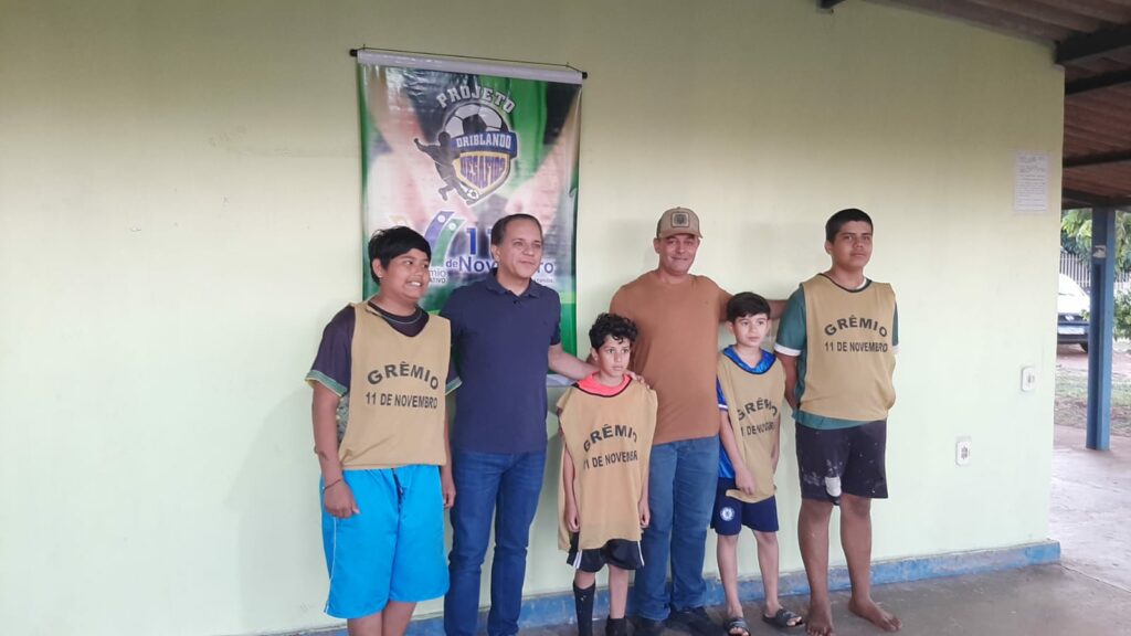 Projeto “Driblando Desafios” incentiva esporte e inclusão social em Amambai