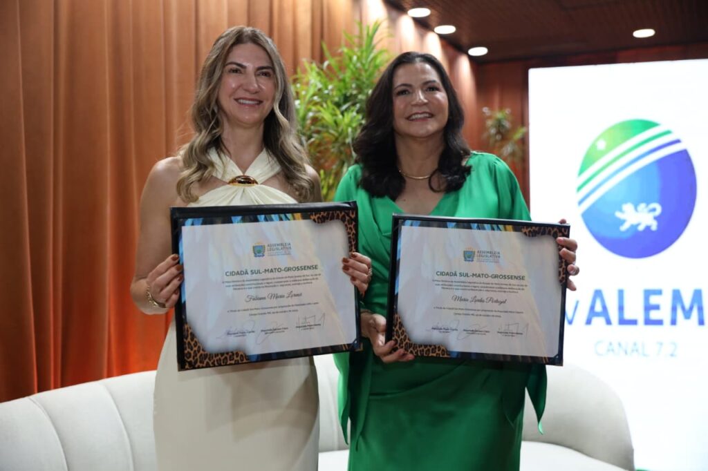 Prefeita Lurdes Portugal é homenageada com título de cidadã sul-mato-grossense e celebra reconhecimento ao trabalho por Caarapó Prefeita Lurdes Portugal é homenageada com título de cidadã sul-mato-grossense e celebra reconhecimento ao trabalho por Caarapó