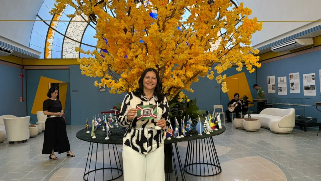 Caarapó: Prefeita Lurdes Portugal participa do 2º encontro do projeto Raízes Femininas e anuncia possível convênio com o Hospital São Julião para ampliar atendimentos especializados na saúde