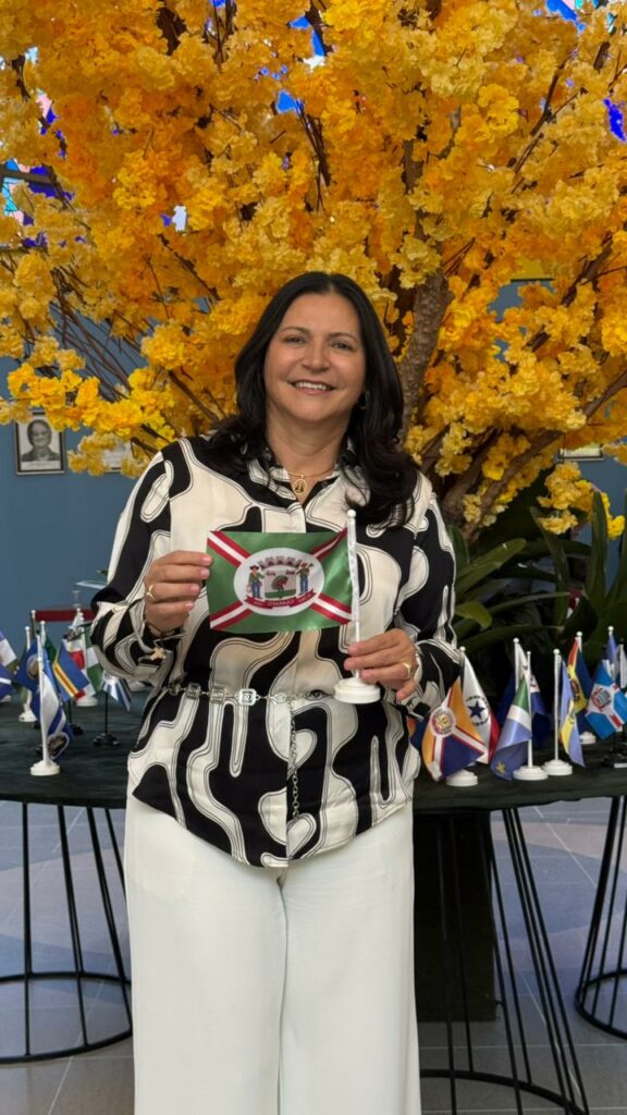 Caarapó: Prefeita Lurdes Portugal participa do 2º encontro do projeto Raízes Femininas e anuncia possível convênio com o Hospital São Julião para ampliar atendimentos especializados na saúde