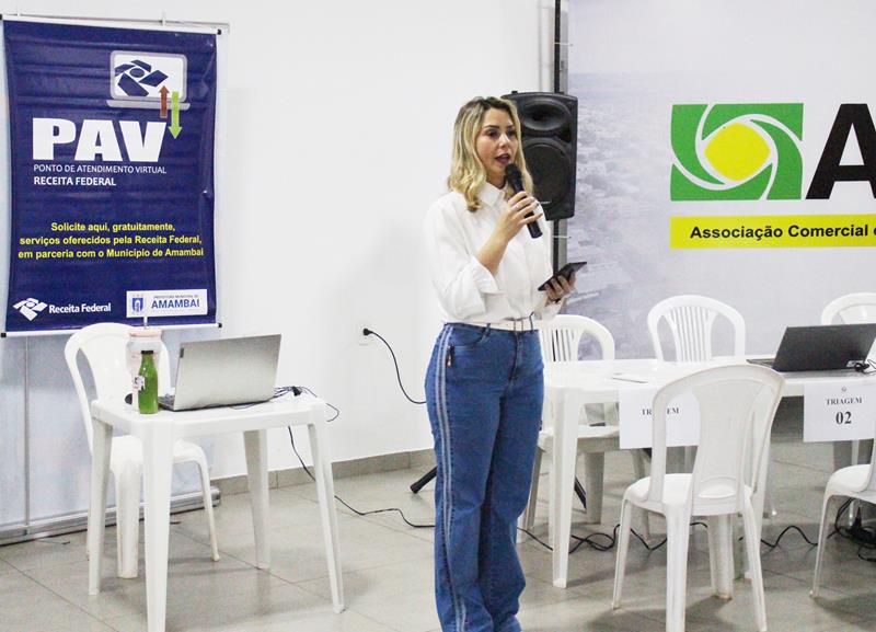 Em atenção a pedido da vereadora Suzana, Van dos Direitos e Justiça Itinerante atenderam mais de 250 pessoas nesta sexta em Amambai Em atenção a pedido da vereadora Suzana, Van dos Direitos e Justiça Itinerante atenderam mais de 250 pessoas nesta sexta em Amambai