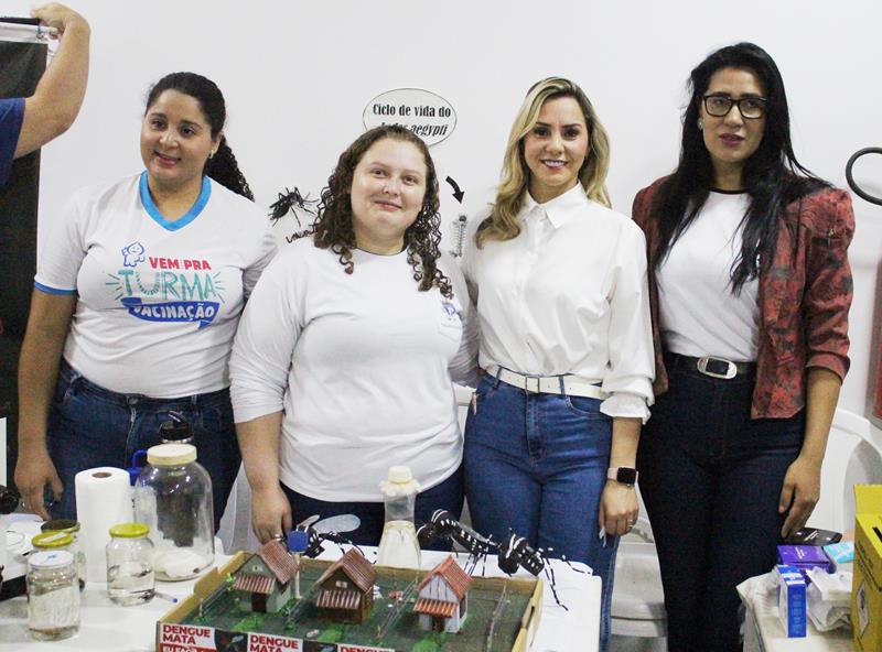 Em atenção a pedido da vereadora Suzana, Van dos Direitos e Justiça Itinerante atenderam mais de 250 pessoas nesta sexta em Amambai Em atenção a pedido da vereadora Suzana, Van dos Direitos e Justiça Itinerante atenderam mais de 250 pessoas nesta sexta em Amambai